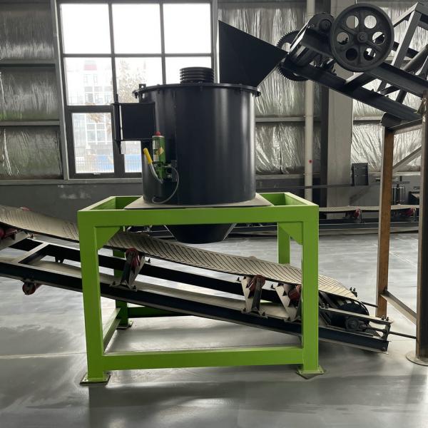 Quality 3Ton 11Kw Fertilizer Processing Machine Vertical Crusher With Chain Structure for sale