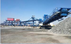 Buy cheap Crawler Mounted Transfer Conveyor For Opencast Mines Material Handling product