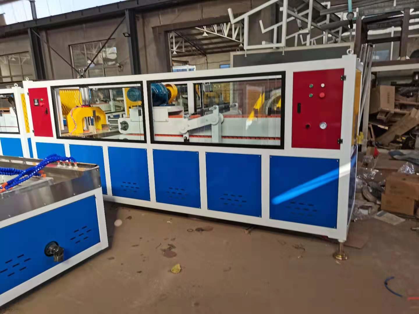 PVC Profile Extrusion Line Window Plastic Profile Production Line , Plastic Window Profile Making Machine