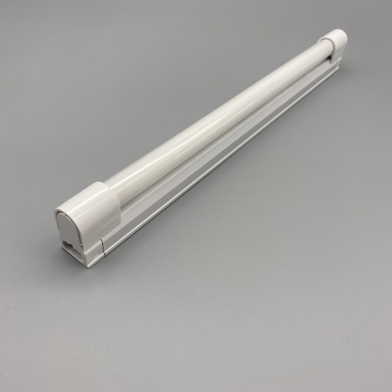Buy cheap Energy-Saving T5 8W BL Fluorescent Lamp with Fluorescent Powder and Easy Installation for Dining Establishments and Cafeterias product