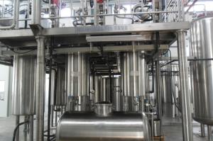 China Large Scale Supercritical CO2 Extraction Machine 200 Bar To 400 Bar Pressure on sale