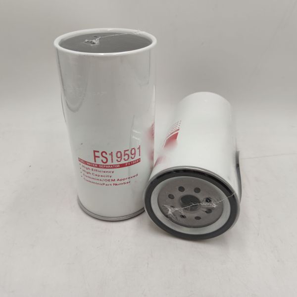 FS19591 Fuel Filter Oil Water Separator for Series 6020 Supply for All Car Models