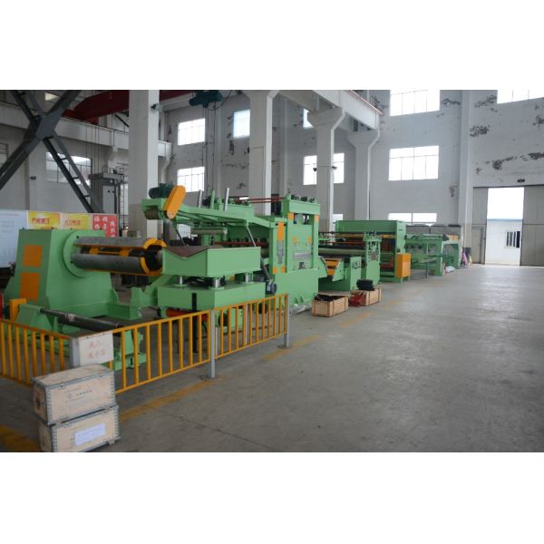Width 600-2000mm Gi Steel Coil Slitting Machine High Speed Slitting Line