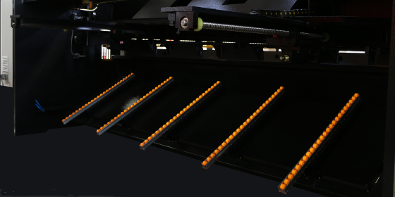 ELGO P40T CNC Rear Pneumatic Sheet Metal Shearing Machine 8mm 2mm QC11K-6x3200