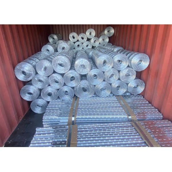 Galvanized Metal Deer Fence Rolls Fixed Knot Fence With Tensile Strength Easy Installation