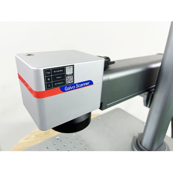 20KG Metal Engraving Machine Portable 20w 30w 50w Mopa Gold Smart Color Fiber Laser Marking Machine with Portable Design