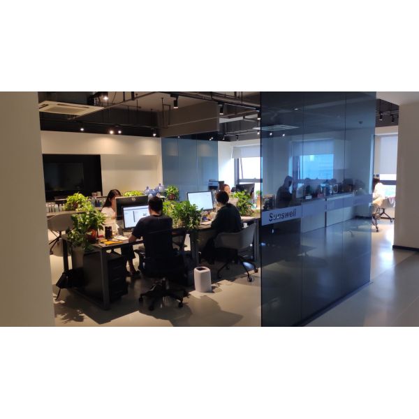 High Speed Automatic 3 In 1 Gas Drink Carbonated Beverage Filling Machine Equipment Glass Bottle CSD Plant