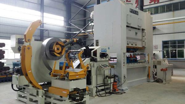Quality Material Coil Feeding Equipment Stamping Automation High Leveling Feeding Accuracy for sale