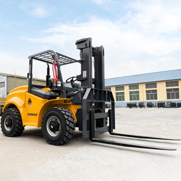 Quality Telescopic 3t Rough Terrain Forklift for sale