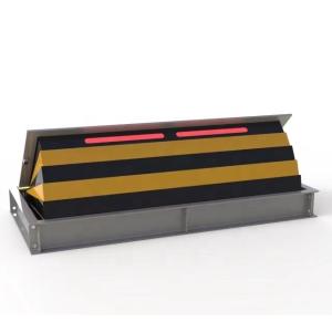 China Carbon Steel Automatic Road Blocker 7500Kg/80Kph For Security Needs 1000mm Height on sale