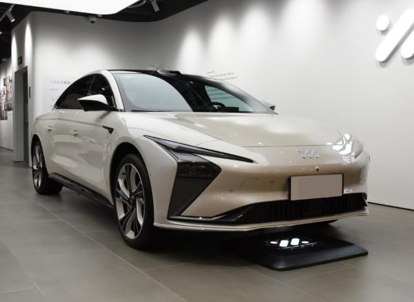 Quality Adults Fast Ship IM Electric 2610kg IM L7 EV New Energy Smart Sport Car for sale