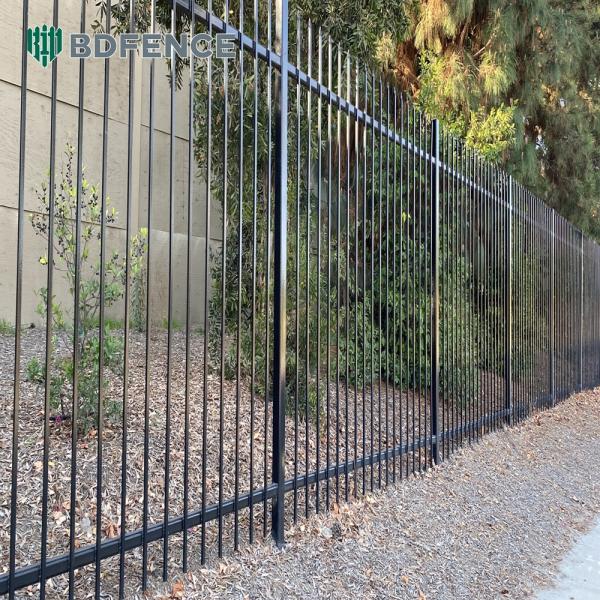 Quality Black Flood-Resistant Tubular Metal Fence Waterproof Base for sale