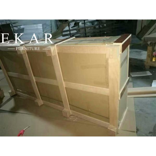 Living room french provincial coffee table / carved coffee table