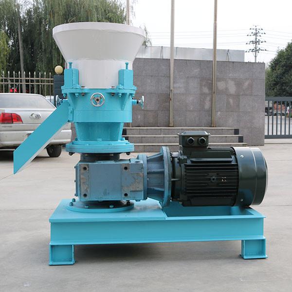 Quality 900-1200kg/H Straw Pellet Machine ODM Animal Feed Extruder for sale