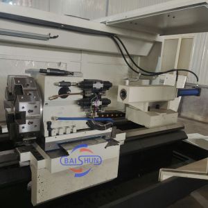 Buy cheap QK1332 CNC Pipe Threading Lathe 800mm Swing 320mm Threading product