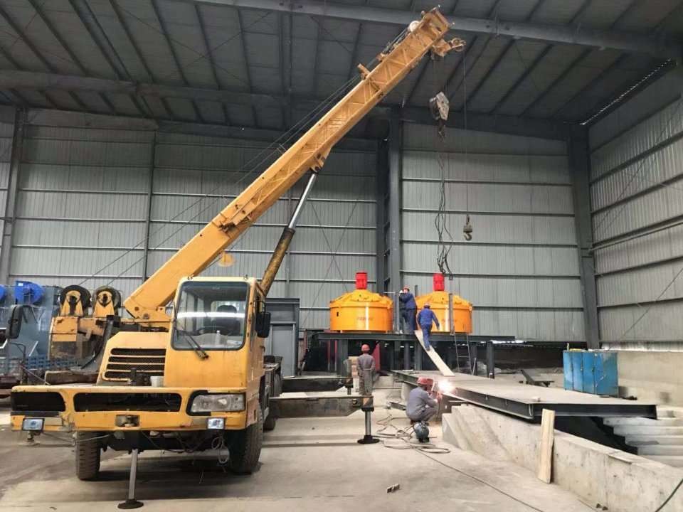 Stirring Simple Concrete Mixer 1500L Vertical Concrete Mixer Material Mixing