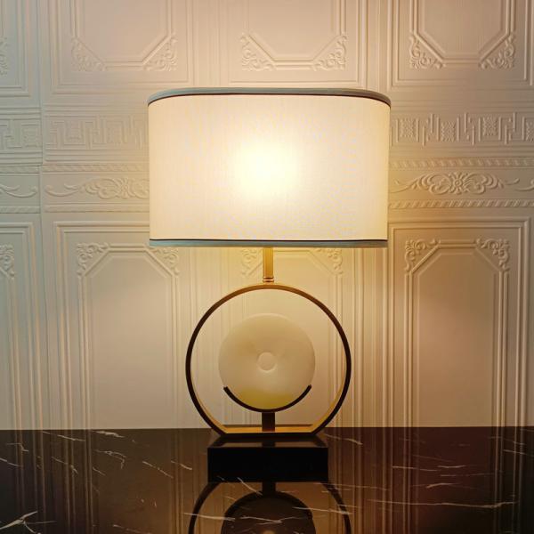 Quality 110V To 240V Household Modern Table Lamp Dimmable Durable Rechargeable Table Lamp for sale