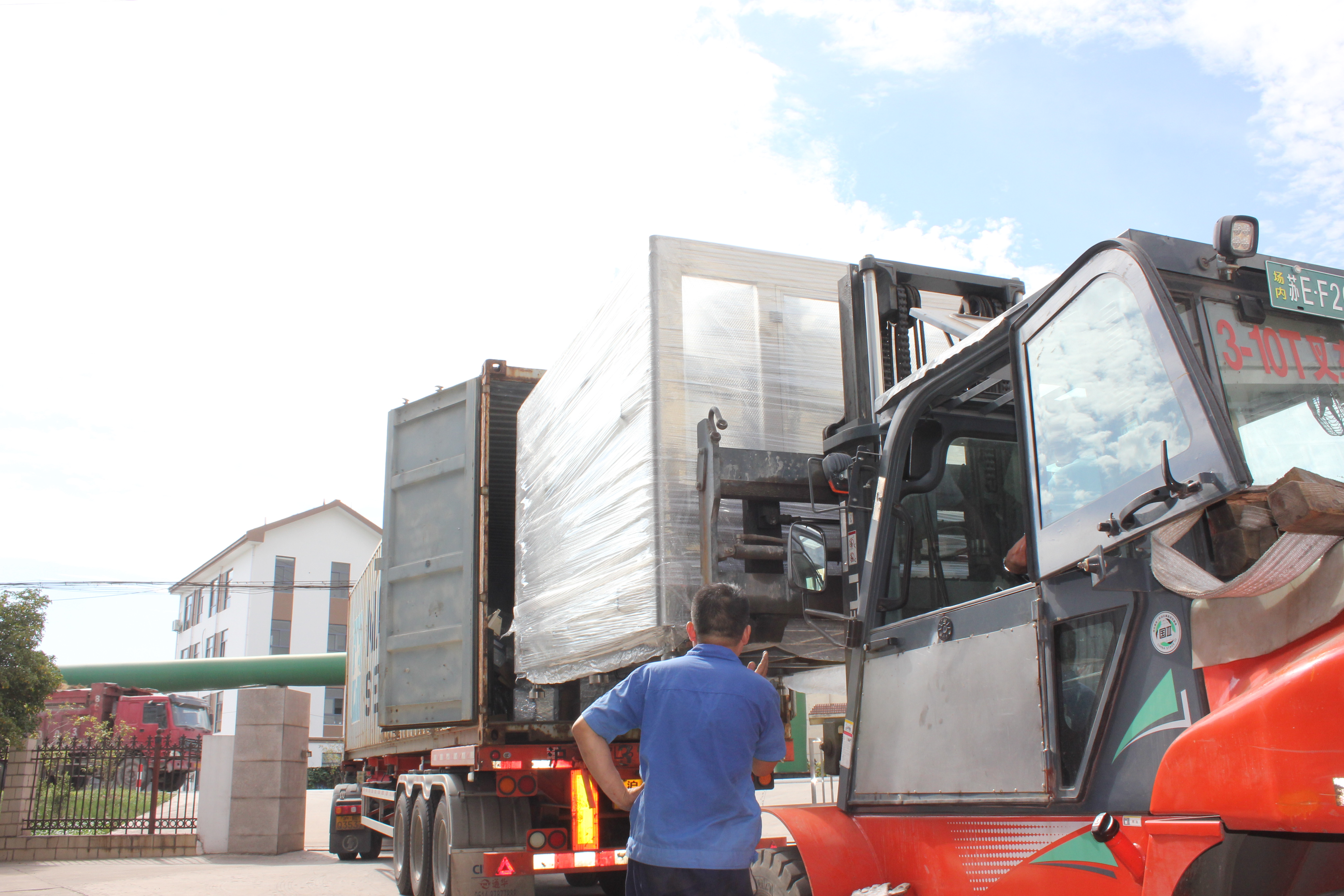 Multi function Shrink Wrap Packaging Machine 20-40 Pallet/h Long Service Life