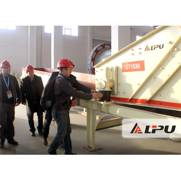Vibration Frequency 1450 R/Min Sand Dewatering Screen In Sand Washing Plant