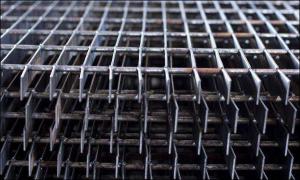 25x4.5 Press Locked Bar Grating Anti Slip Serrated Bar Grating Explosion Proof