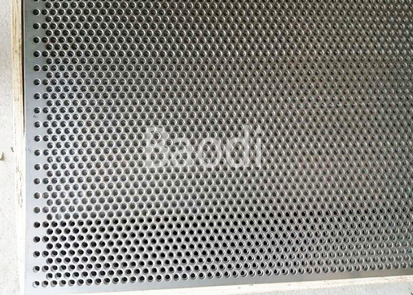 Durable SS316 Perforated Steel Sheet 2000 X 1000 X 1.5mm For Chemical Filters