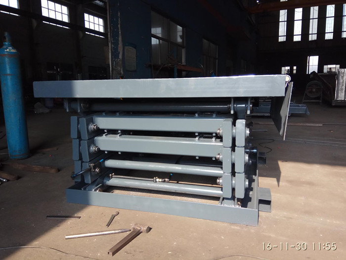 Buy cheap Scissor Mechanism Mezzanine Goods Lift 4T 5T 6T Load Capacity product