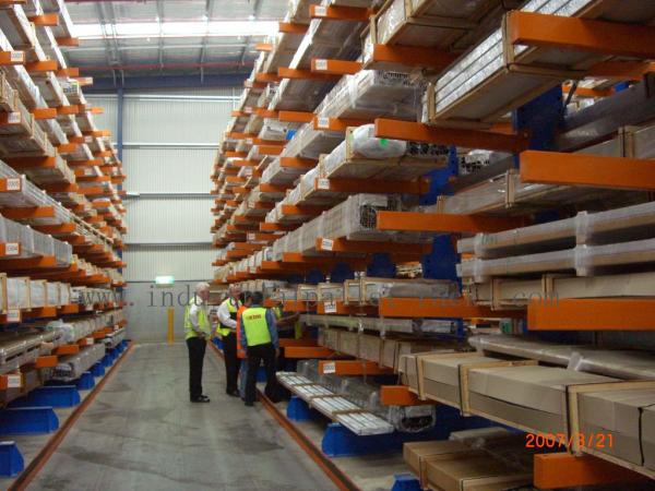Quality Vertical Heavy Duty Cantilever Racking Systems , cantilever storage racks for sale