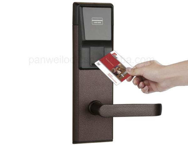 Quality Panwei factory wholesale hotel lock access by RFID card with free software management for sale