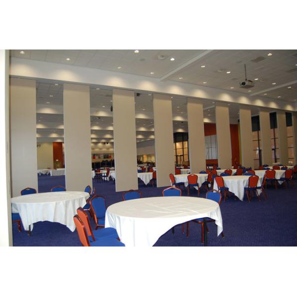Aluminium Sound Barrier Walls Wedding Halls Partition Wall Sliding Folding Doors For Hotel