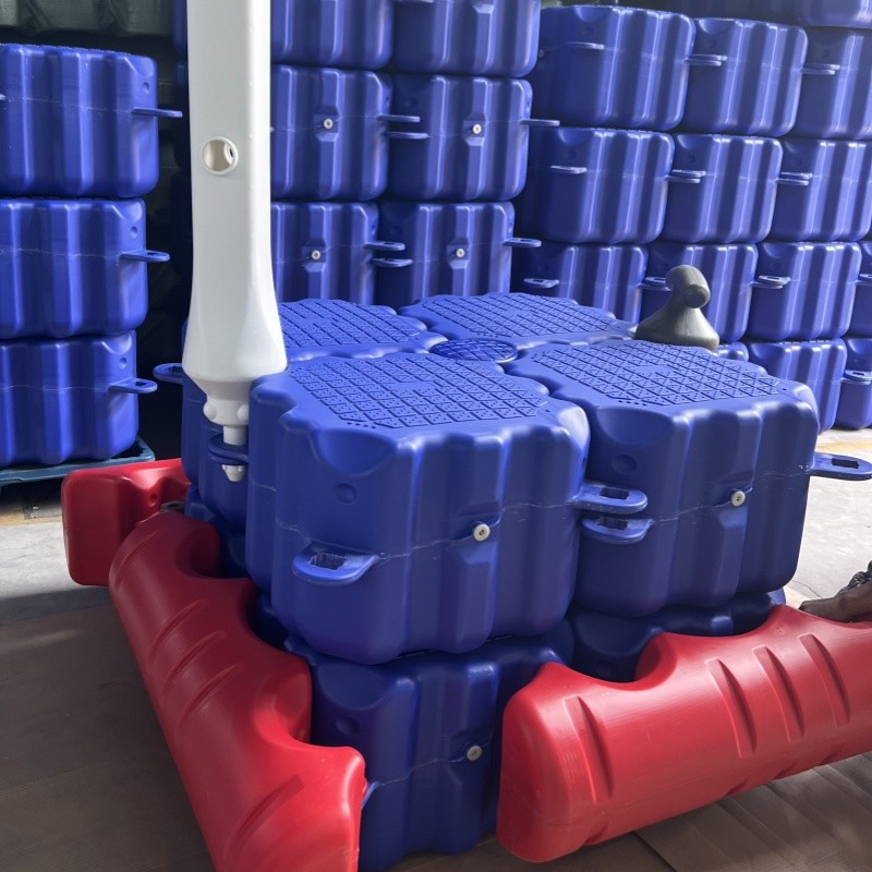 Versatile Modular Blue PE Pontoon Uv Resistant Stable Floating Platforms