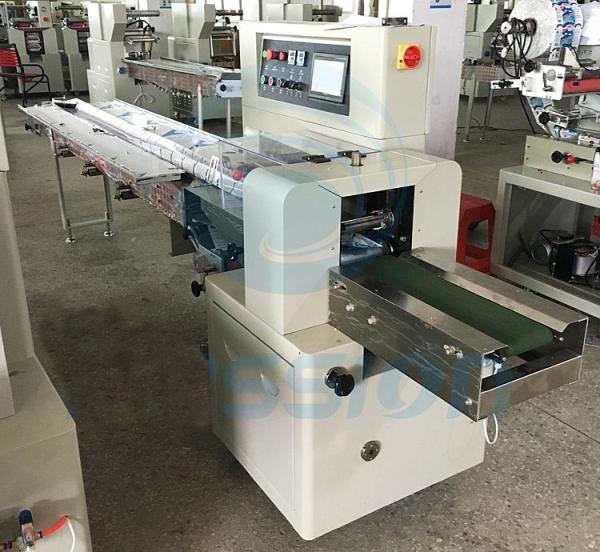 Quality Egg Roll Biscuit Wrapping Machine , Horizontal Automatic Biscuit Packing Machine for sale