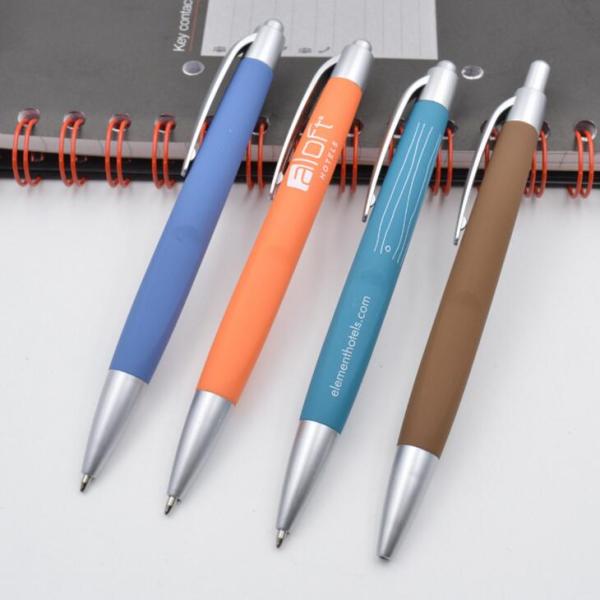 Cheap promotional plastic ballpoint pen with custom logo