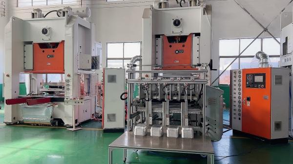 Quality 3Phase Semi Automatic Aluminium Foil Container Making Machine 75 Strokes/Min for sale