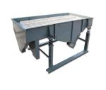 Good Quality 1-5 Layers new type design linear vibrating screen for yellow peas