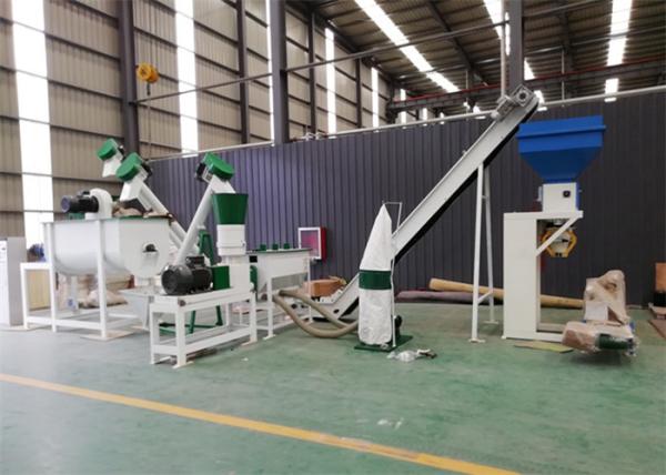 Quality AMEC Chicken Feed Making Machine 0.5 - 2 T/H Complete Feed Processing for sale