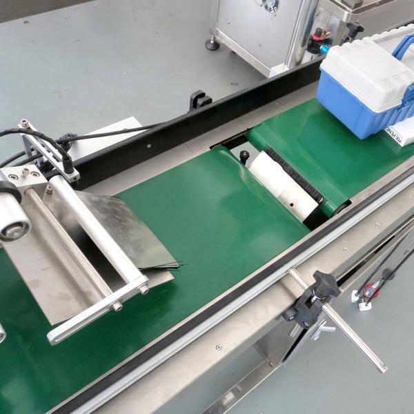 YM220 Top And Bottom Double Side Flat Surface Labeling Machine for Small Businesses