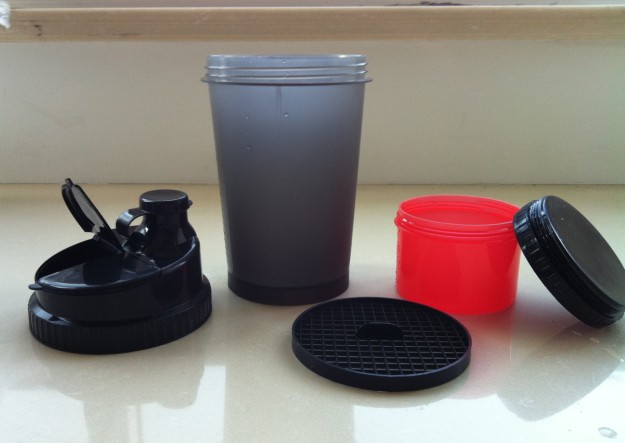 Multi-function blender Bottle with blender ball
