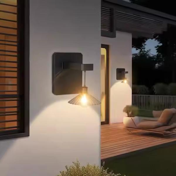 3000K Solar Wall Light IP54 Outdoor Garden Solar Light Energy Efficient