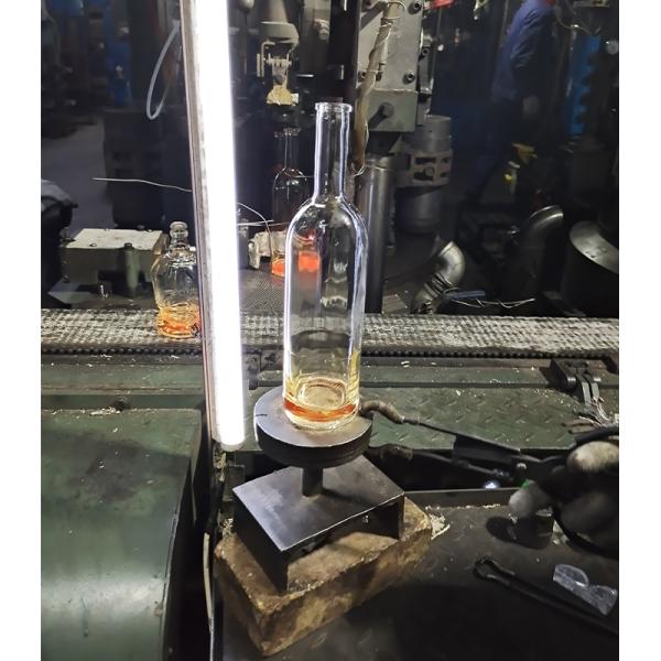 Printable Shining Surface Flint Glass Bottle Empty Wine Bottles Embossed Logo