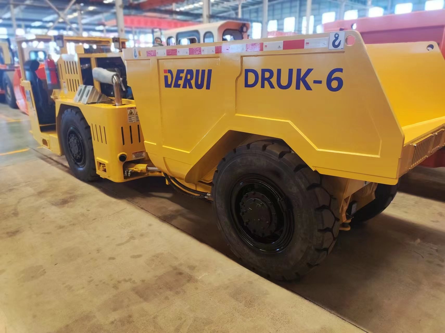 Compact Small Size UK-6 Dumper 2m X 2m Cross Section Equipped With DEUTZ CUMMINS