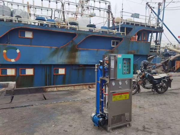 Quality Fully Automatic Remote Monitoring System Reverse Osmosis Desalination System With Environmental Adaptability for sale