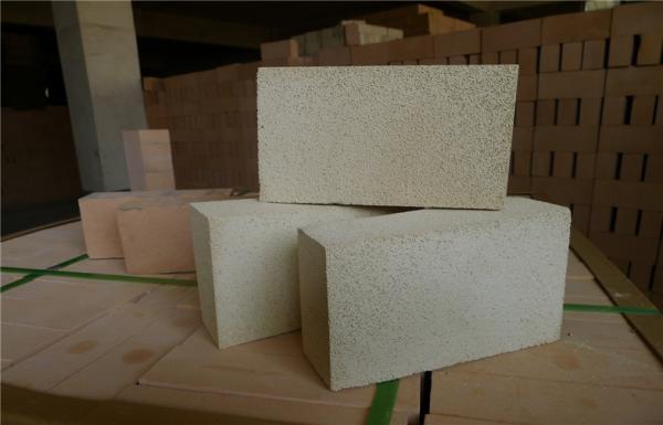 Quality Lightweight Insulating Refractory Brick For Industrial Kilns And Furnace for sale