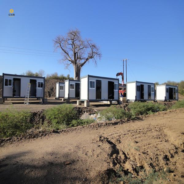 Quality Q355 Q235 Modular Container Buildings Prefab Container Homes Customized for sale