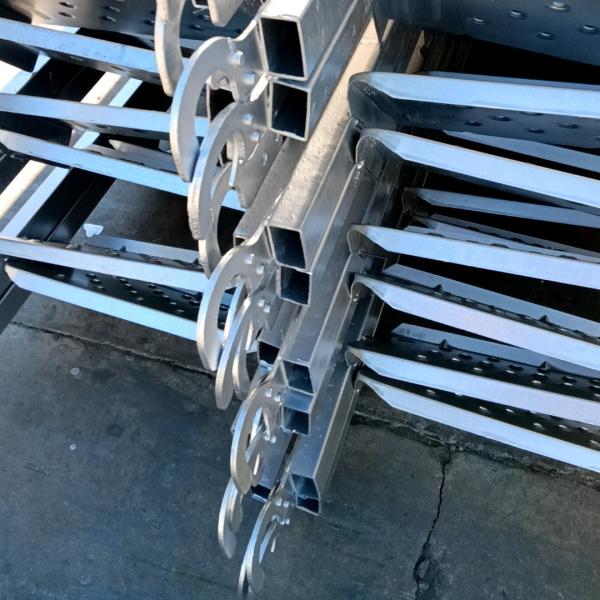 High Capacity Scaffolding Ladders With 2 And Load Capacity 150kg HDG