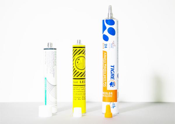 Quality Elongated Nozzle Empty Glue Tubes , Vacant Super Glue Tube Avoid Any Contamination for sale