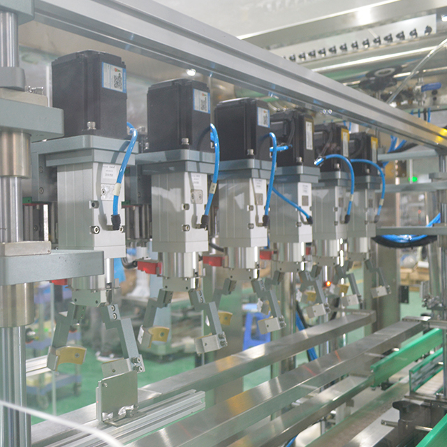 6000bottle/hour 3L Fully Automatic Shampoo Filling Machine With After-Sales Service
