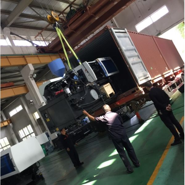 100 Ton Injection Molding Machine , Horizontal Injection Moulding Machine 980kN