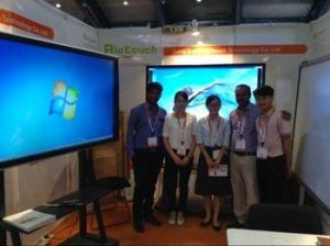 2015 new design all-in-one IR monitor touch screen for Training institutions