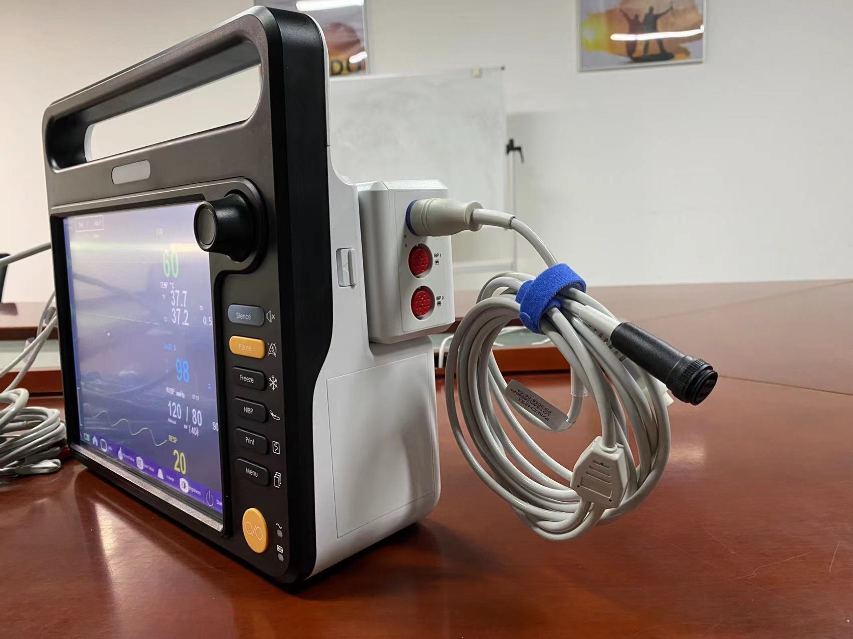 Portable Modular Patient Monitor Multilingual With Touch Screen