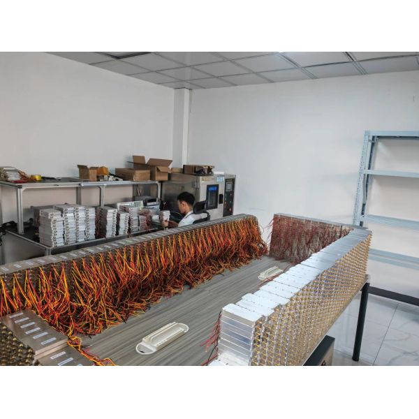 High efficient 10W 20W coverage 500-7300mhz PA amplifier module for anti drone jammer system